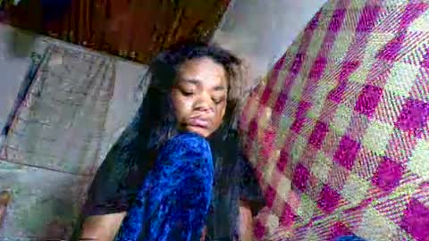 fetranialdy online show from July 29, 9:49 am