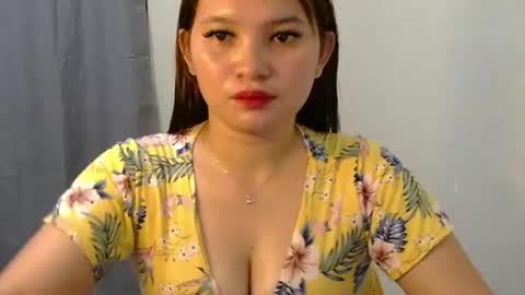 fhwilloughbyxx online show from August 3, 1:29 pm