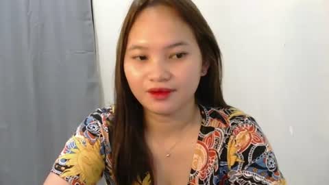 fhwilloughbyxx online show from August 5, 7:12 pm