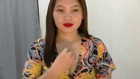 fhwilloughbyxx online show from August 6, 11:09 am