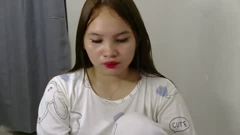 fhwilloughbyxx online show from August 9, 10:38 am