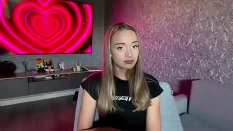 Eva online show from June 25, 11:02 am