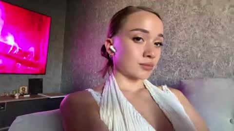 Eva online show from June 27, 1:58 pm