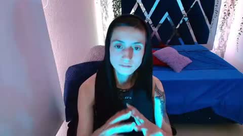   online show from September 8, 8:38 pm