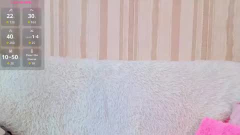 fieryy_foxy online show from August 4, 10:01 am