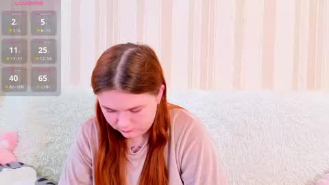 fieryy_foxy online show from August 13, 5:21 am