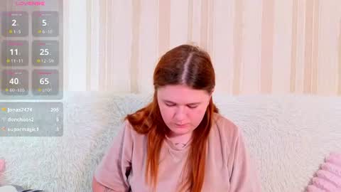 fieryy_foxy online show from August 15, 9:13 am