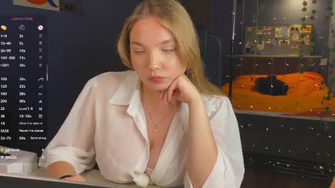 Rebecca online show from August 14, 6:11 pm