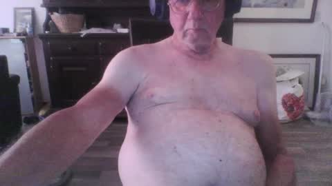 Fileiro1959 online show from August 3, 8:10 am