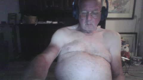 Fileiro1959 online show from August 10, 4:25 am