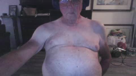 Fileiro1959 online show from August 11, 6:48 am