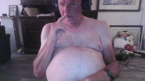 Fileiro1959 online show from August 12, 7:33 am