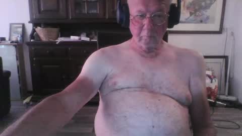 Fileiro1959 online show from August 16, 9:13 am