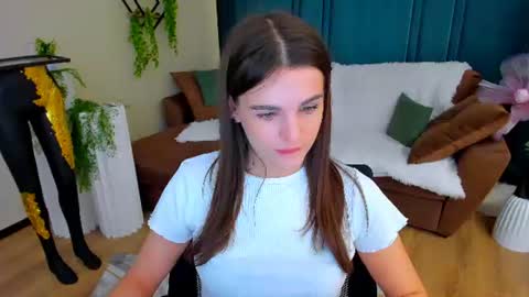 Amanda online show from July 8, 6:01 pm
