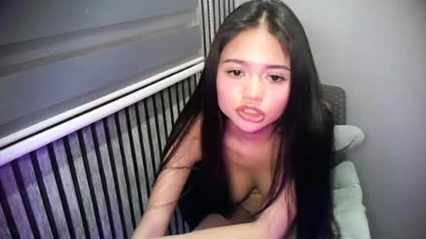 KEONA online show from June 26, 3:48 pm