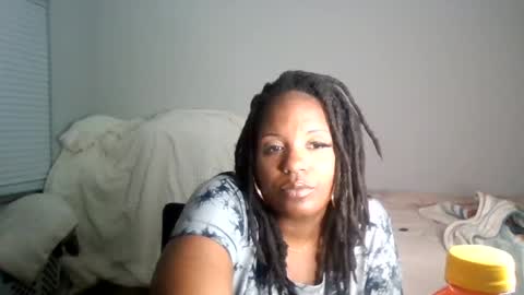 fineshiilani online show from July 10, 1:11 am