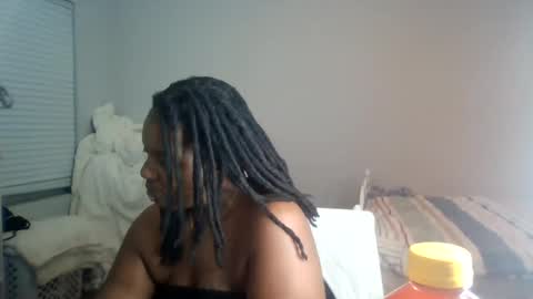fineshiilani online show from July 14, 2:49 am