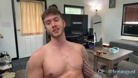 Finn August online show from August 13, 6:00 pm