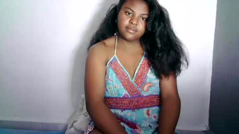 fiona_00 online show from August 13, 12:41 pm