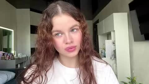 Lora online show from July 31, 7:36 am