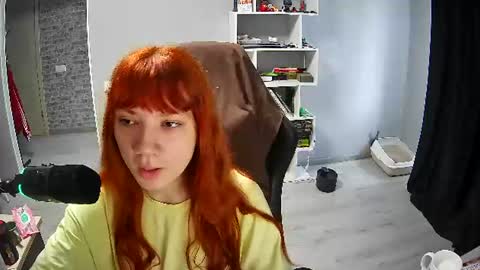 Lora online show from September 5, 6:51 am