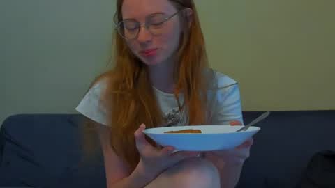 fire_luna online show from July 2, 7:42 am