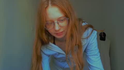 fire_luna online show from August 7, 5:40 am