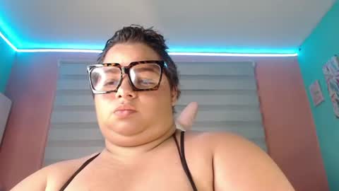 fire_passion__ online show from August 14, 9:24 am