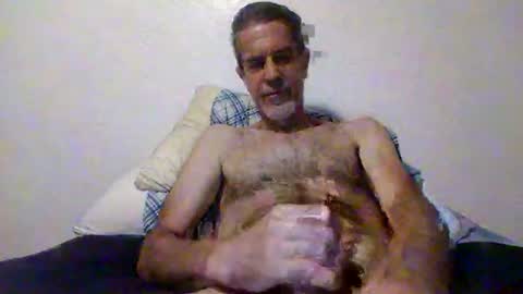 fishtheriver55 online show from July 29, 3:24 am