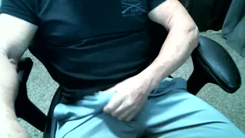 fitguy40 online show from July 4, 11:07 pm