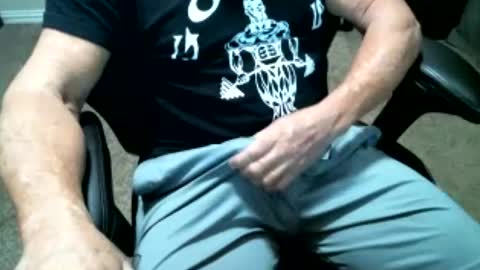 fitguy40 online show from July 26, 4:06 am