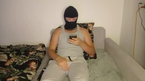 Johnny online show from August 11, 7:49 pm