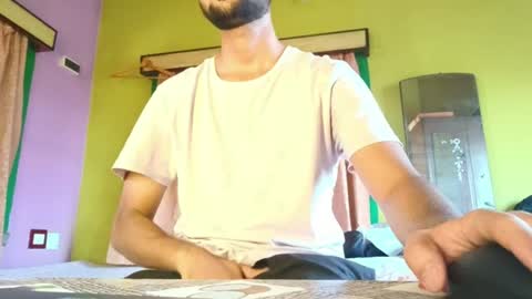 Ur BoyToy online show from August 3, 7:37 am
