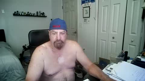 flaguy323 online show from August 10, 8:10 pm