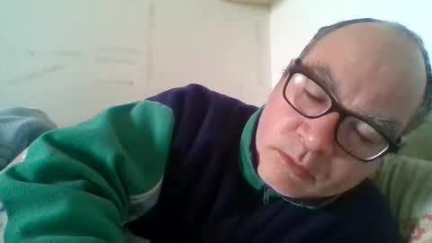flashdreaming online show from April 1, 4:15 pm