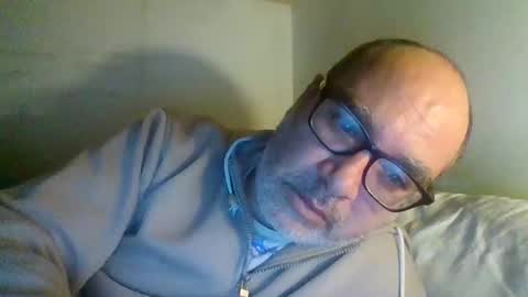 flashdreaming online show from May 11, 8:44 pm