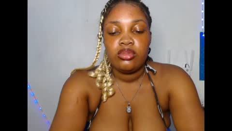 flasher_bigboobs online show from August 13, 5:16 pm