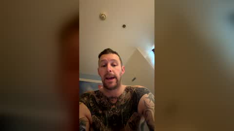 fletcher1985 online show from June 4, 7:23 am