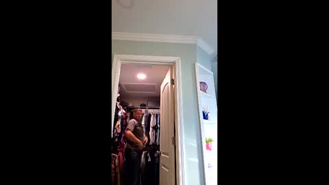 FL guy online show from February 24, 1:09 pm