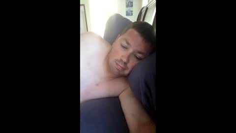 FL guy online show from May 21, 11:45 am