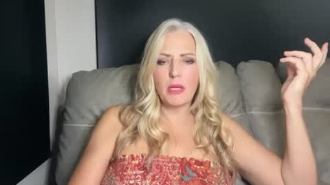 flirtydirtyfiona online show from July 18, 4:24 am