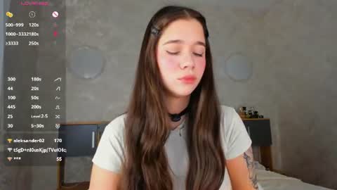 flirtykitty_ online show from August 14, 5:22 am