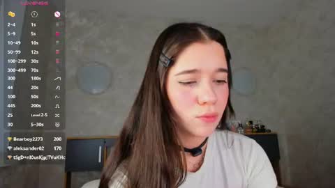 flirtykitty_ online show from August 14, 6:28 am