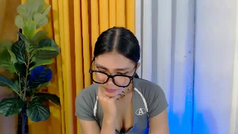 FlirtyMarga online show from August 12, 7:00 am