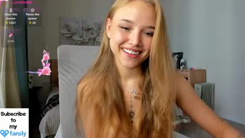 Mona online show from August 4, 5:04 am