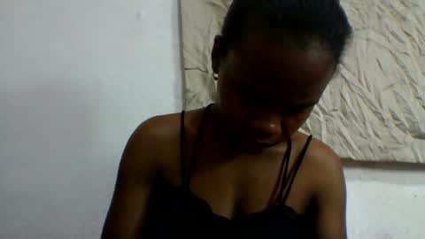 flora48230522373 online show from July 25, 12:42 pm