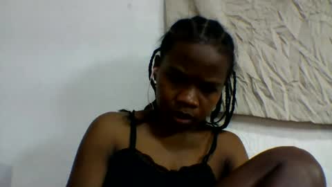 flora48230522373 online show from July 29, 8:54 am