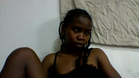 flora48230522373 online show from July 29, 6:37 pm
