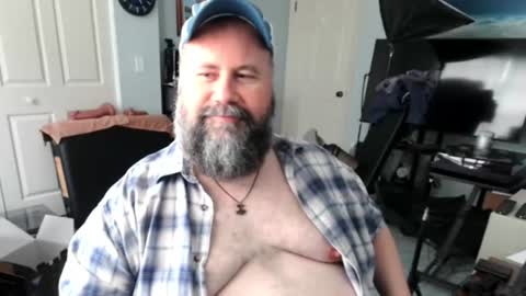 FloridaBear online show from July 19, 8:55 pm