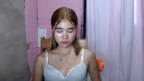 florloversweet1 online show from August 11, 6:15 am